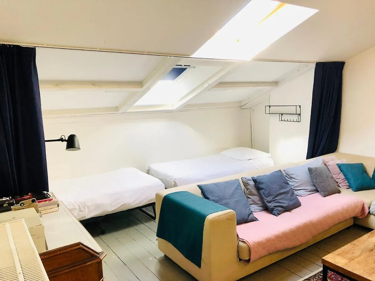 Bacchus Antwerpen - Rooms & Apartments